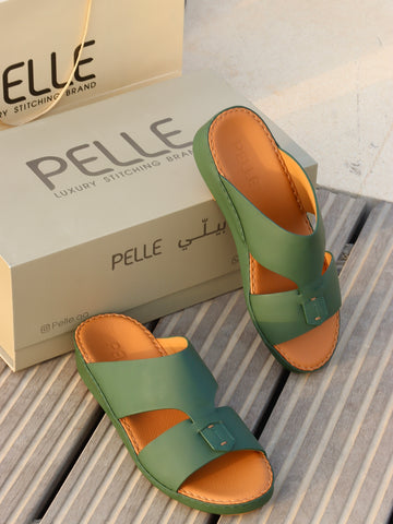 PELLE Buckle Detail Leather Slipper